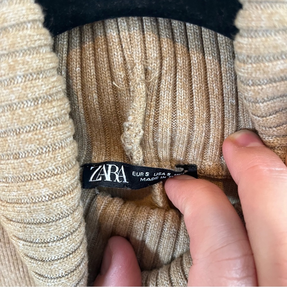 Zara Tan Ribbed Knit Turtleneck Sleeveless Sweater Vest Women’s SM - Picture 5 of 6